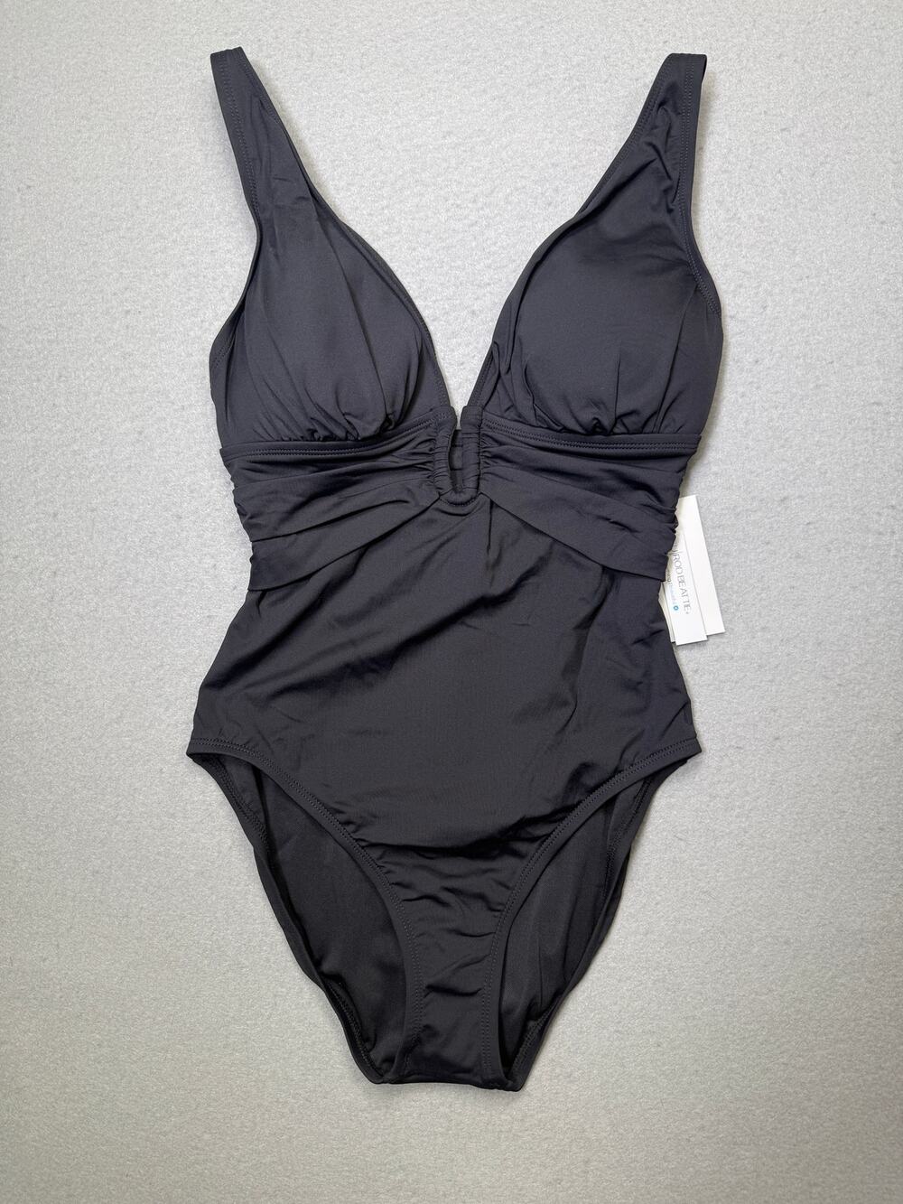 Bleu by Rod Beattie Plunge Plunging-Neck Swimsuit black 6 $98